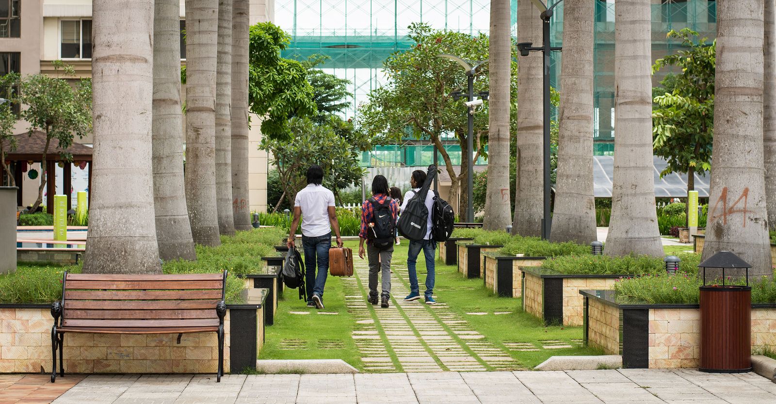 Students walking on a college campus